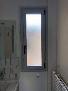 Chassis alu ouvrant cachée
